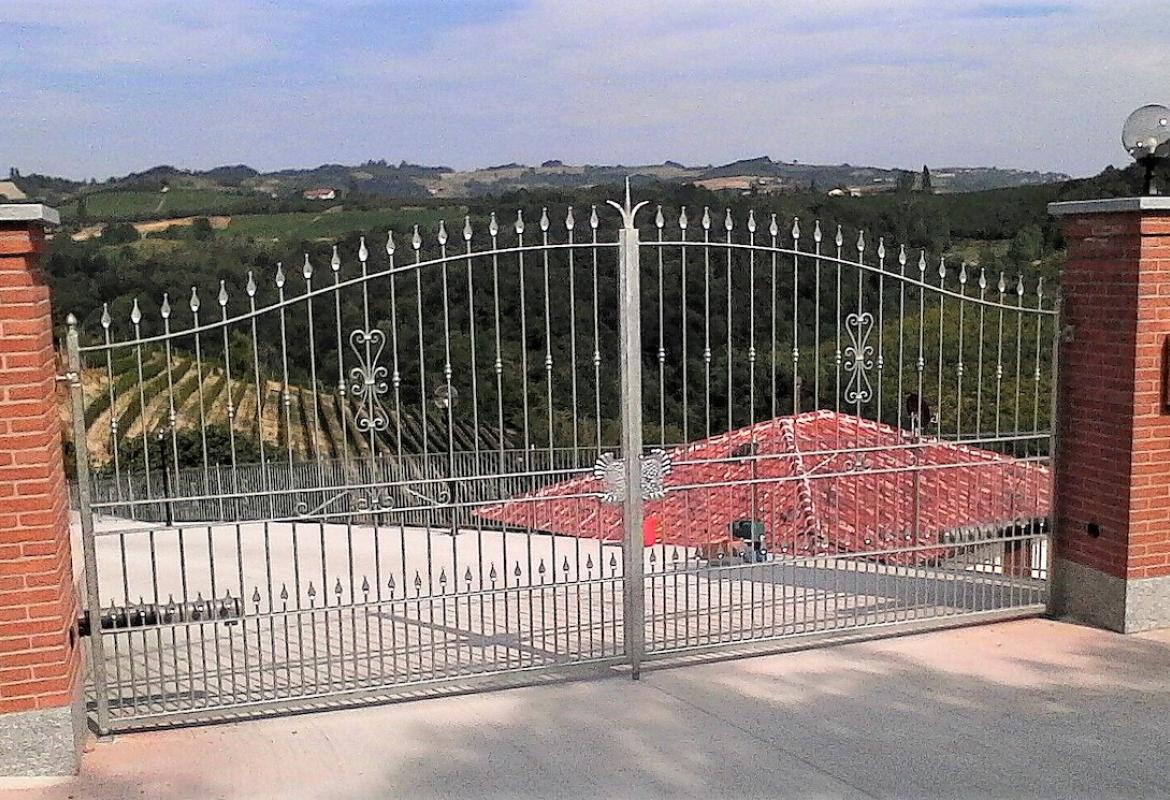 Cancello ad ante zincato 3