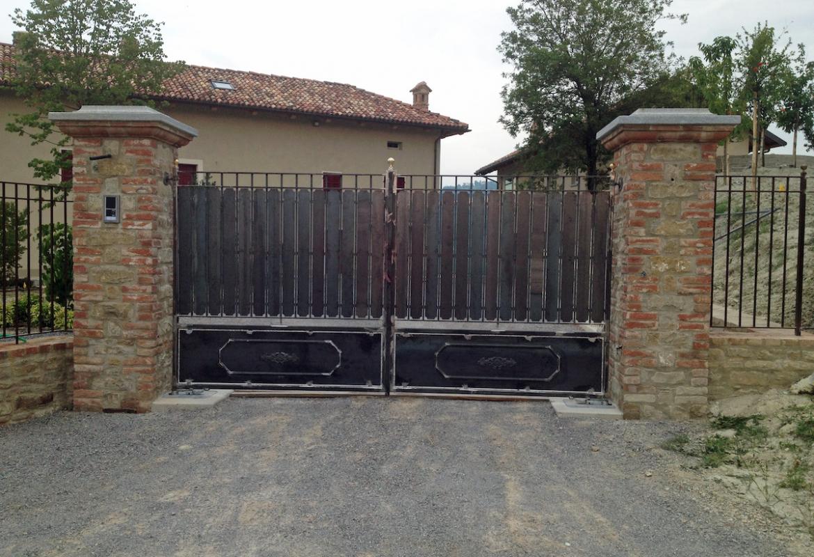 Cancello cieco grezzo