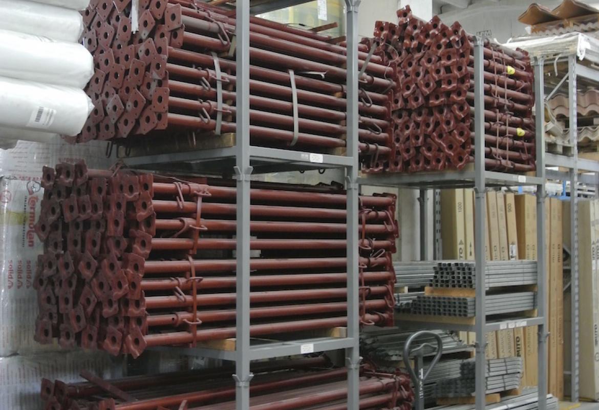 Contenitore sovrapponibile