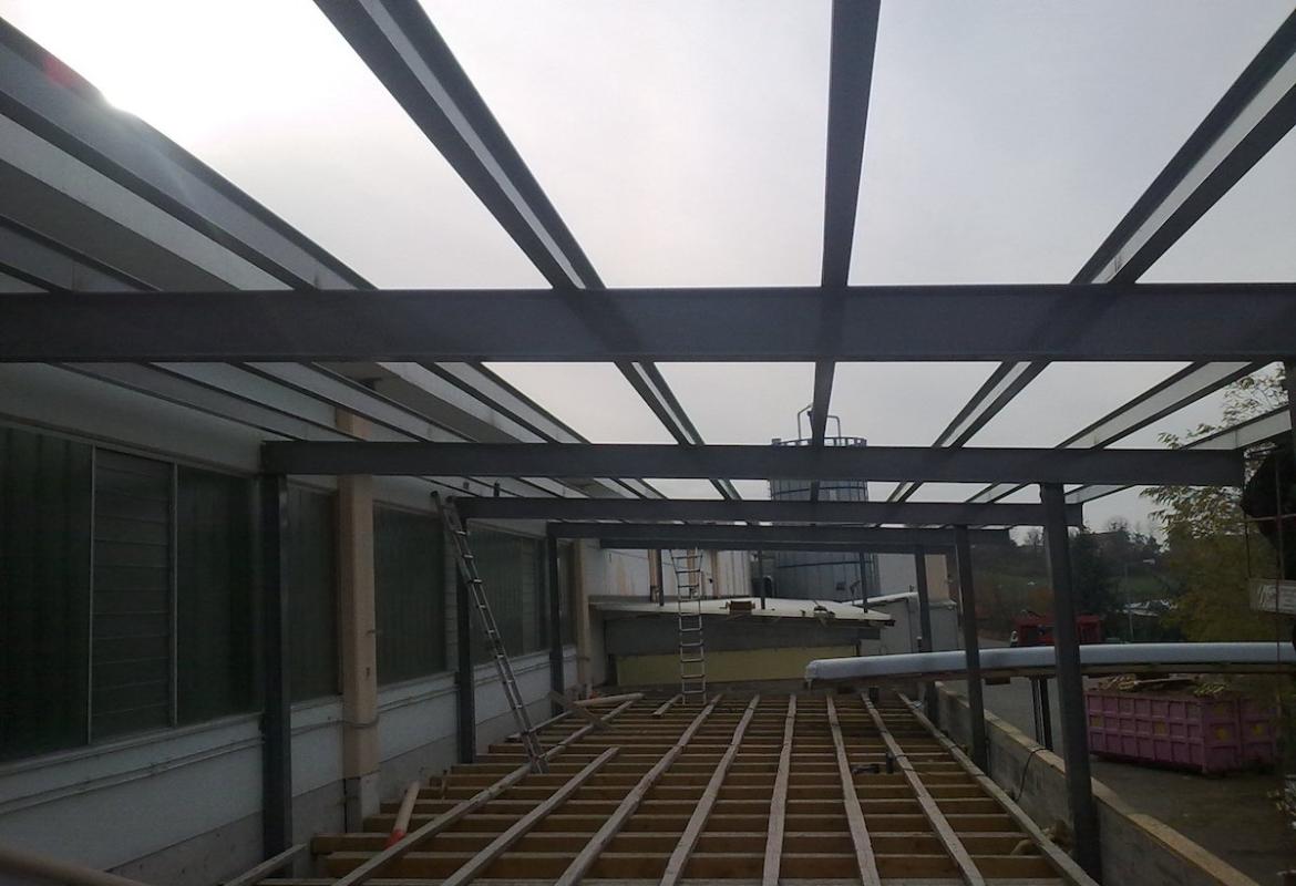 Struttura in carpenteria in ferro (3)