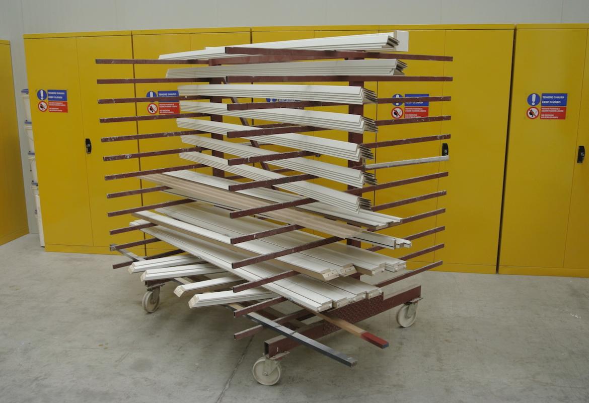 carrello a ripiani estensibile (3)